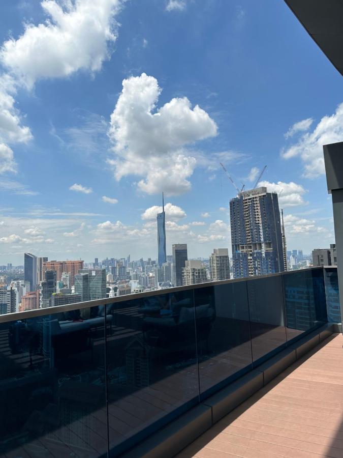Luxury Suites At Eaton Klcc Kuala Lumpur Exterior photo