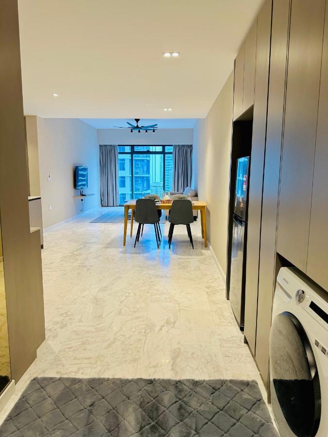 Luxury Suites At Eaton Klcc Kuala Lumpur Exterior photo